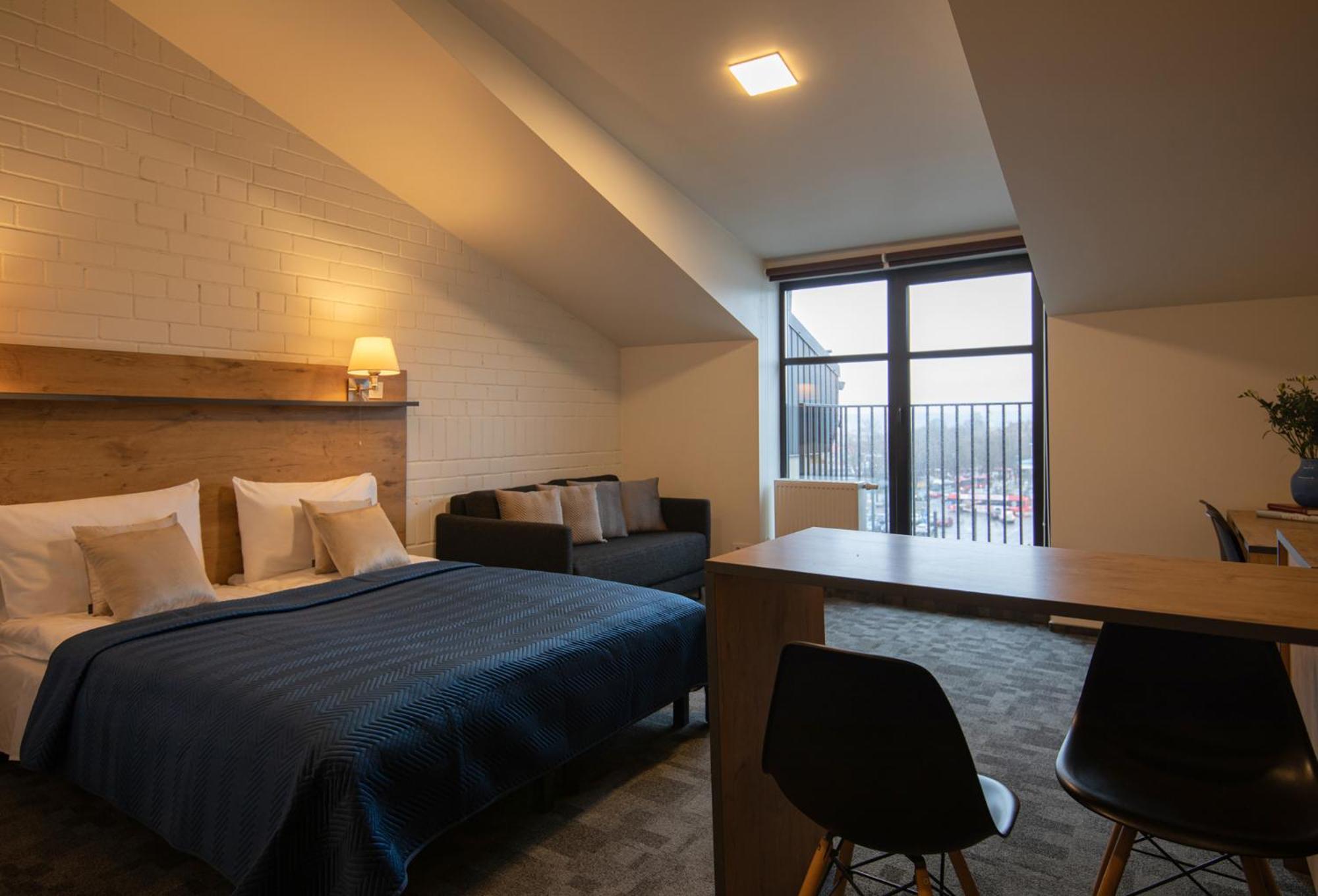 Loft Inn Self-Check In Вилнюс Екстериор снимка