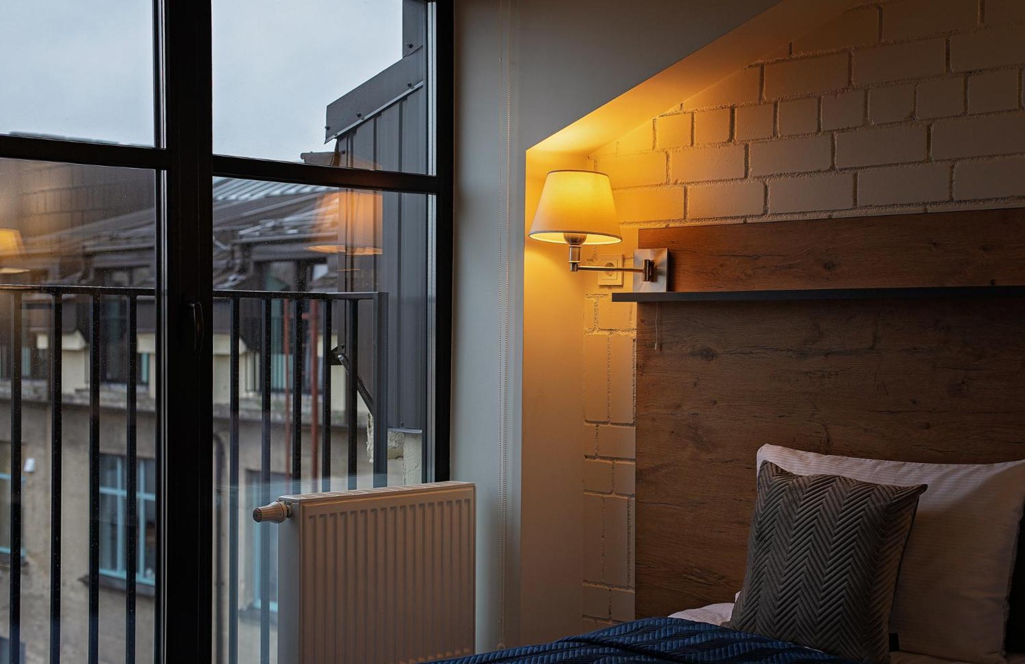 Loft Inn Self-Check In Вилнюс Екстериор снимка