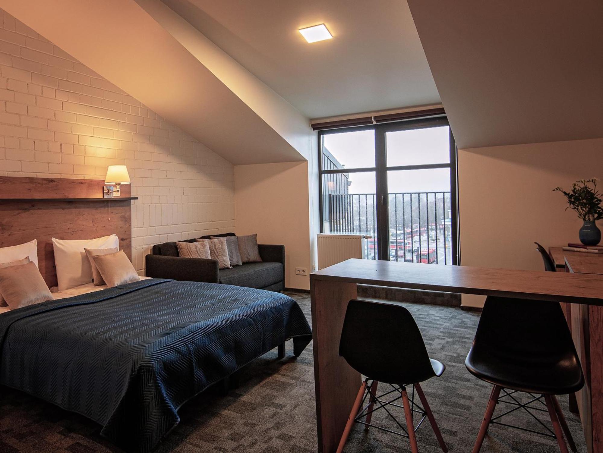 Loft Inn Self-Check In Вилнюс Екстериор снимка